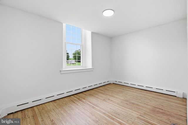 845 WHITE SCHOOL RD, Honey Brook, PA 19344