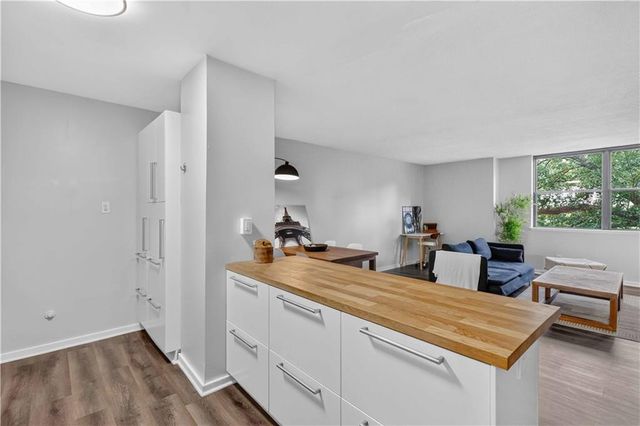 2965 Pharr Court South NW 319, Atlanta, GA 30305