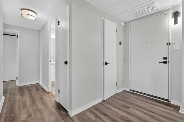 2965 Pharr Court South NW 319, Atlanta, GA 30305
