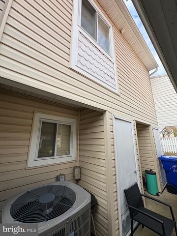 3071 HEATHCOTE RD, Waldorf, MD 20602