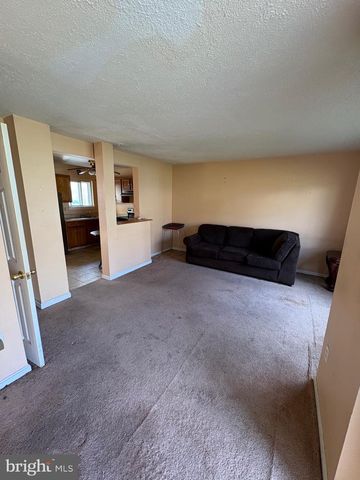 3071 HEATHCOTE RD, Waldorf, MD 20602