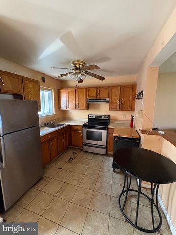 3071 HEATHCOTE RD, Waldorf, MD 20602