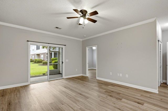 302 Kiskadee Loop Unit B, Conway, SC 29526