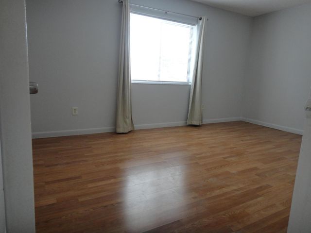 6021 10th Avenue N 209, Greenacres, FL 33463