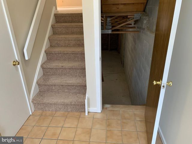 468 LYNETREE DR, West Chester, PA 19380