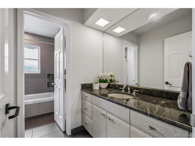 2222 S Dallas St, Denver, CO 80231