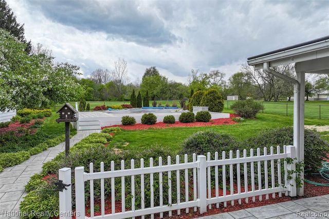 4347 N Gale Road, Davison, MI 48423