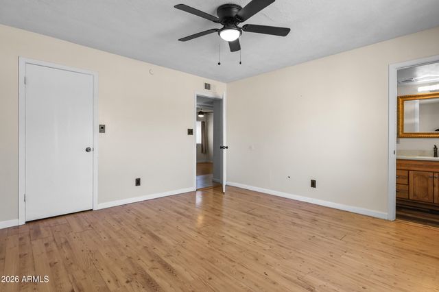 5912 W EVANS Drive, Glendale, AZ 85306