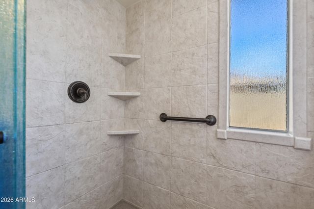 5912 W EVANS Drive, Glendale, AZ 85306