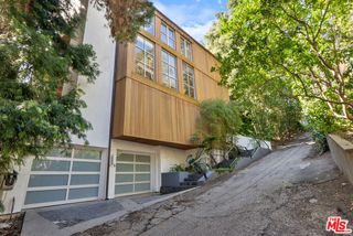 9976 Westwanda Drive, Beverly Hills, CA 90210