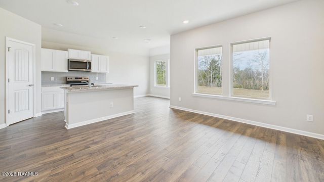 164 Cottage Cove Drive, Maurice, LA 70555