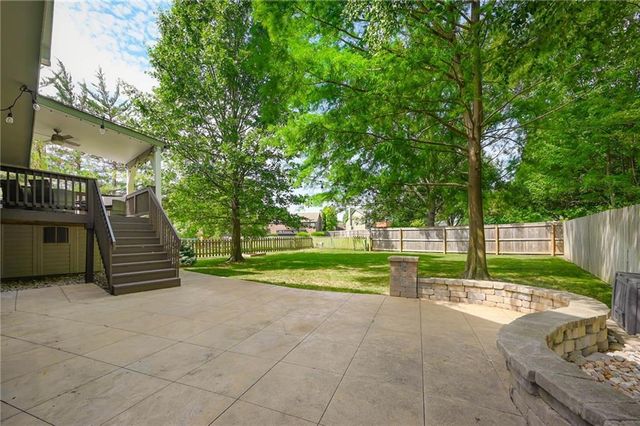 16208 S Sunset Street, Olathe, KS 66062