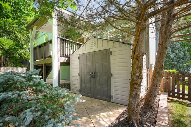 16208 S Sunset Street, Olathe, KS 66062