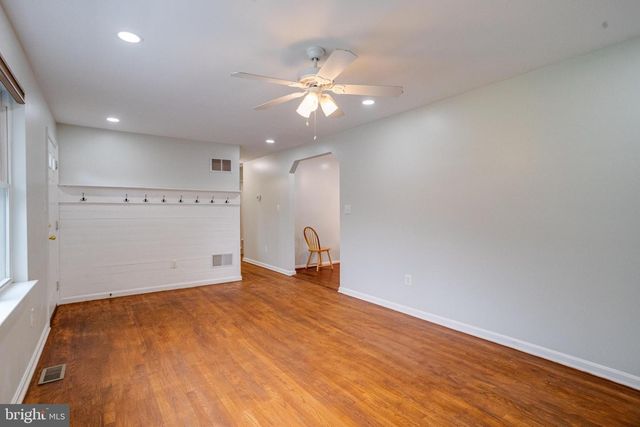 7002 BRISTOL PL, Sykesville, MD 21784