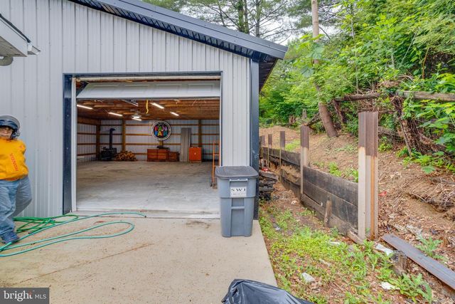7002 BRISTOL PL, Sykesville, MD 21784