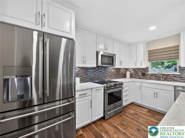 4180 Newport Drive, Upper Milford Twp, PA 18049