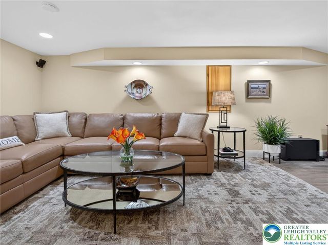 4180 Newport Drive, Upper Milford Twp, PA 18049