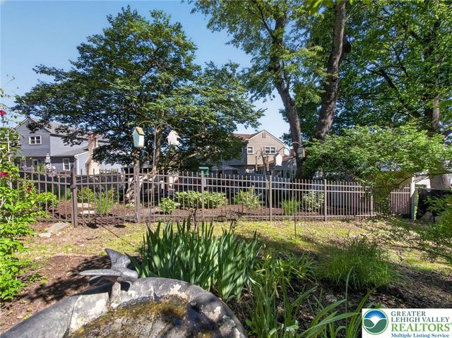 4180 Newport Drive, Upper Milford Twp, PA 18049