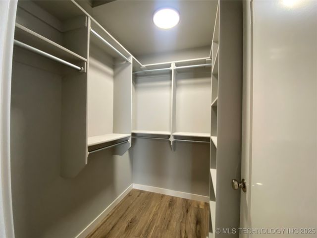 303 S Atoka Avenue, Coweta, OK 74429