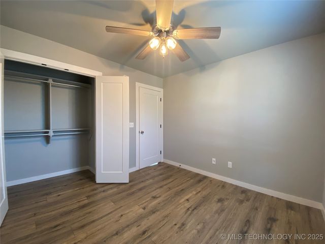 303 S Atoka Avenue, Coweta, OK 74429