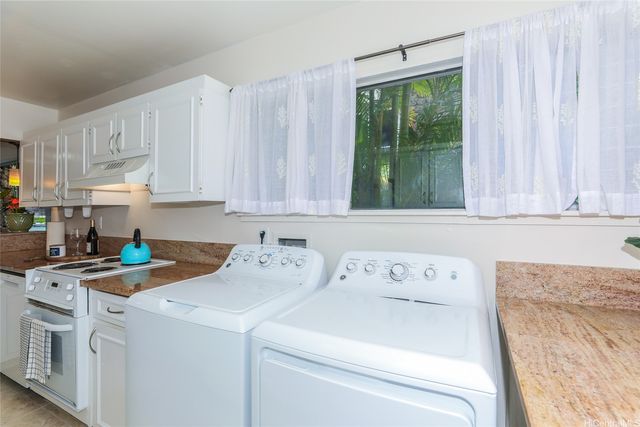 444 Lunalilo Home Road 119, Honolulu, HI 96825