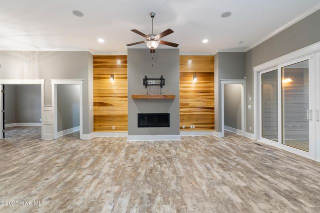 105 Helmsman Drive, Wilmington, NC 28412