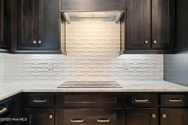 105 Helmsman Drive, Wilmington, NC 28412