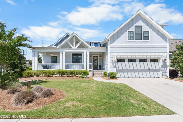 105 Helmsman Drive, Wilmington, NC 28412