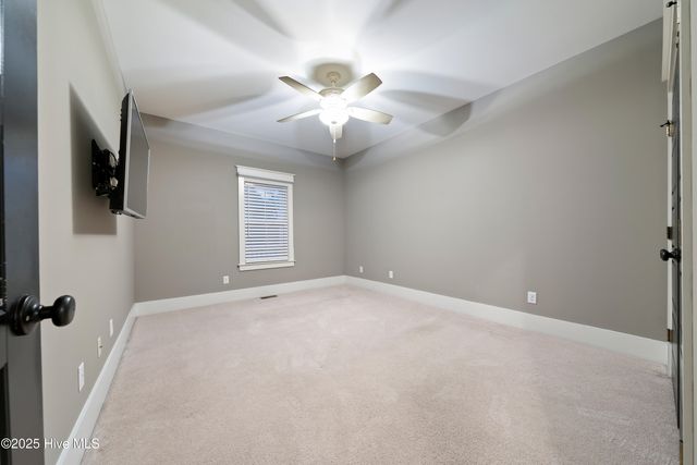 105 Helmsman Drive, Wilmington, NC 28412