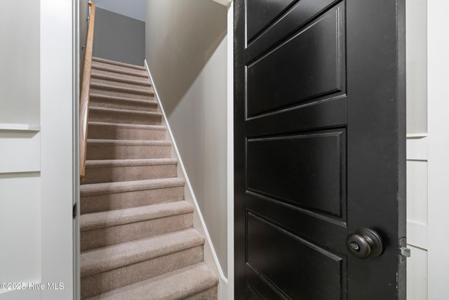 105 Helmsman Drive, Wilmington, NC 28412