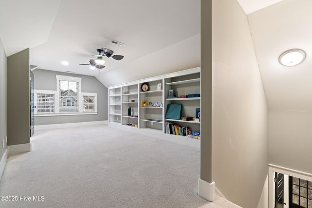 105 Helmsman Drive, Wilmington, NC 28412