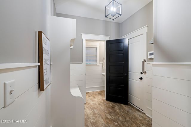 105 Helmsman Drive, Wilmington, NC 28412