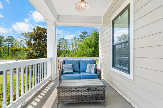 105 Helmsman Drive, Wilmington, NC 28412