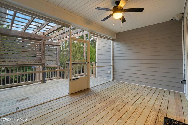 105 Helmsman Drive, Wilmington, NC 28412