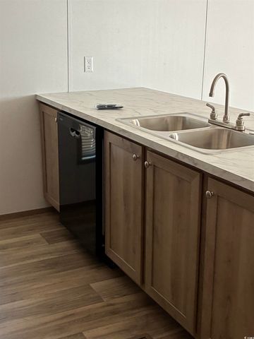 2002 Lee St., Conway, SC 29526