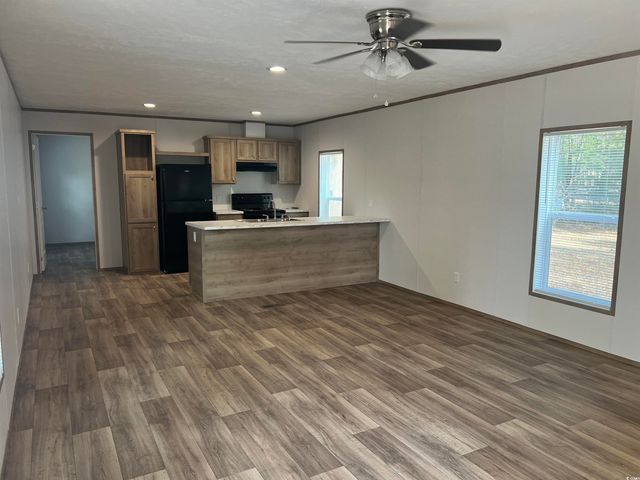 2002 Lee St., Conway, SC 29526