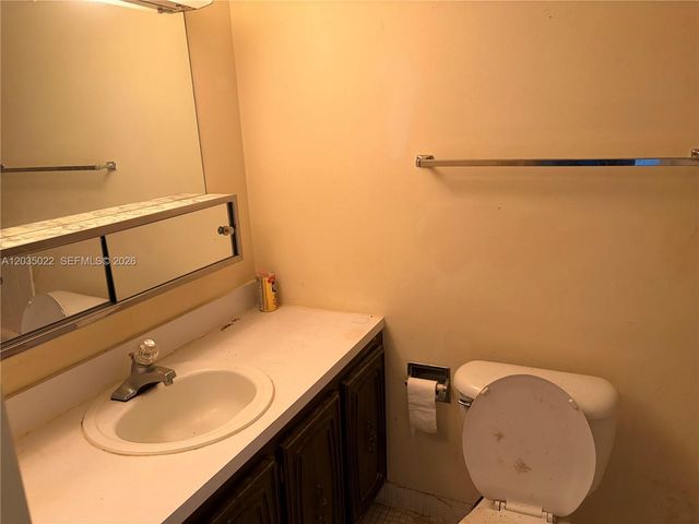 1655 NE 115th Street 29B, Miami, FL 33181