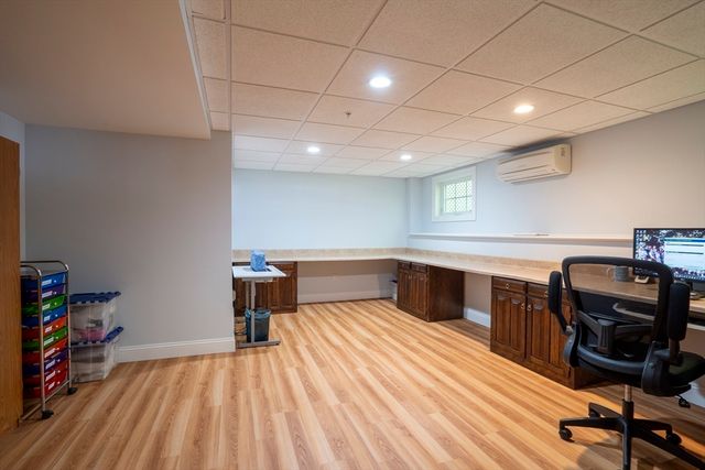 5 Lane Farm Drive 5, Bedford, MA 01730