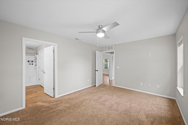13 Cascade Lane, Delta, OH 43515
