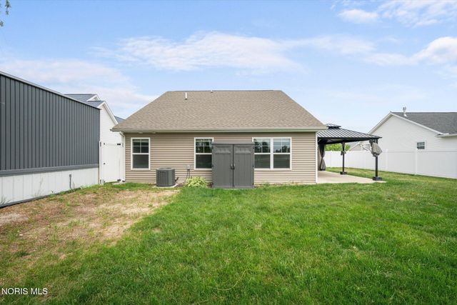 13 Cascade Lane, Delta, OH 43515
