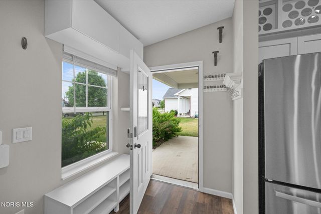 13 Cascade Lane, Delta, OH 43515