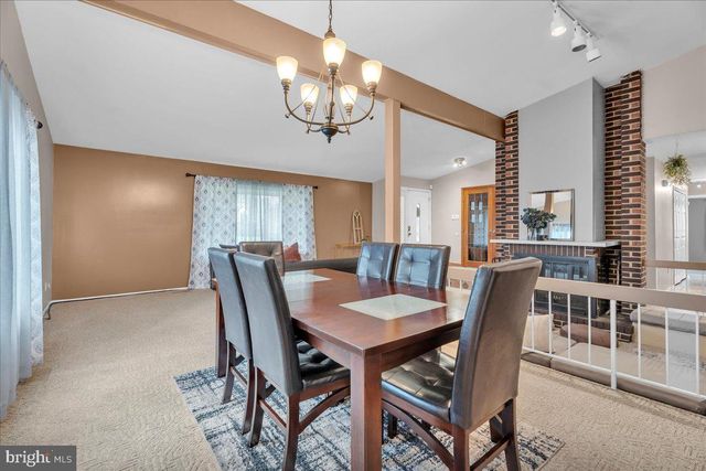11 CHADWICK AVE, Marlton, NJ 08053
