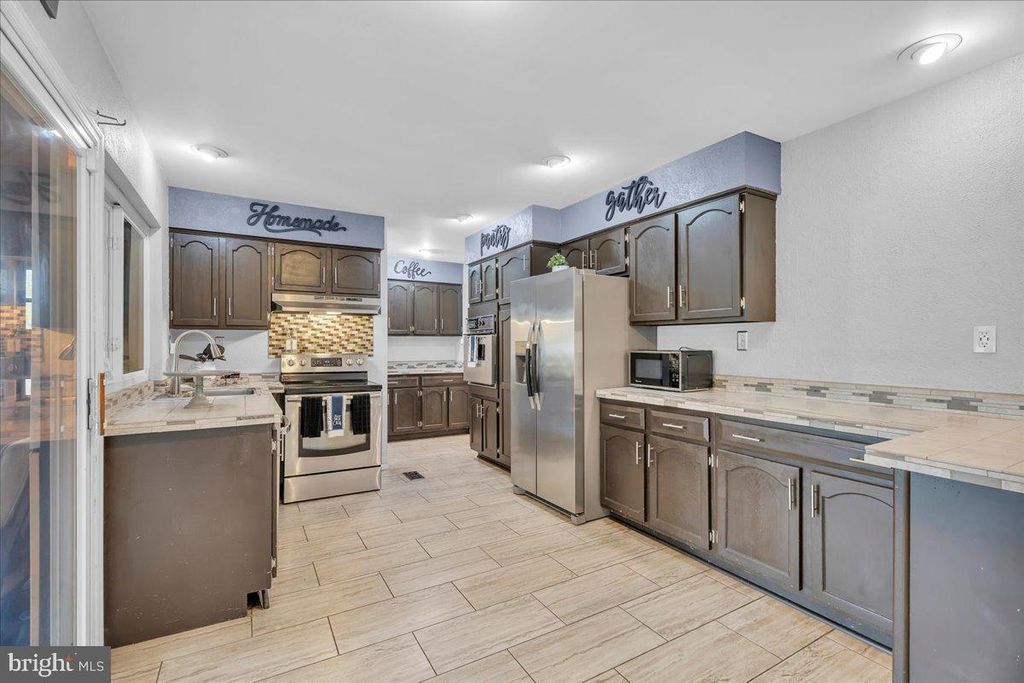 11 CHADWICK AVE, MARLTON, NJ 08053 — photo 5