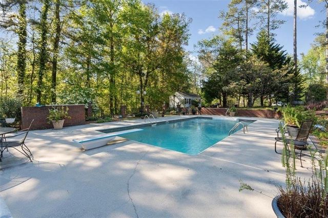 80 Highland Drive, Tallapoosa, GA 30176
