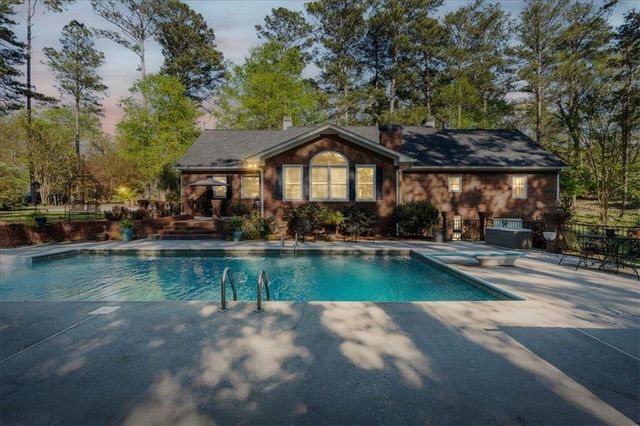 80 Highland Drive, Tallapoosa, GA 30176