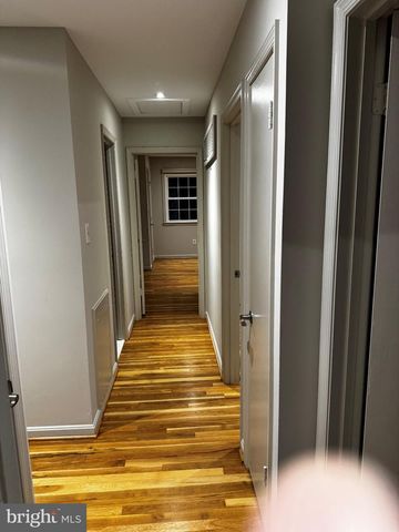2507 MEREDITH DR, Vienna, VA 22181