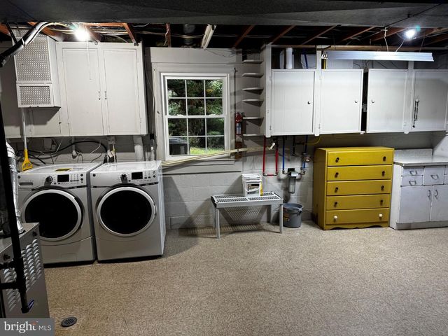 2507 MEREDITH DR, Vienna, VA 22181