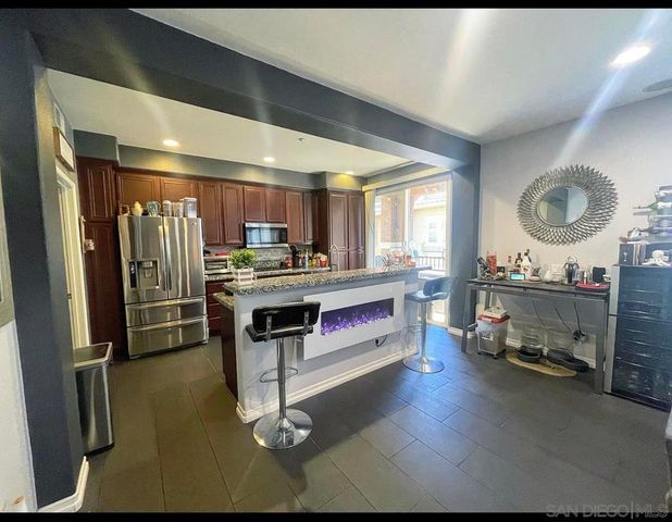 17 Via Montisi, Santee, CA 92071