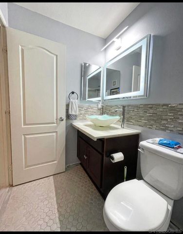 17 Via Montisi, Santee, CA 92071