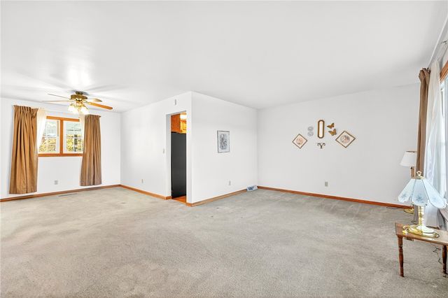 323 Dixon Blvd, South Union Twp, PA 15401